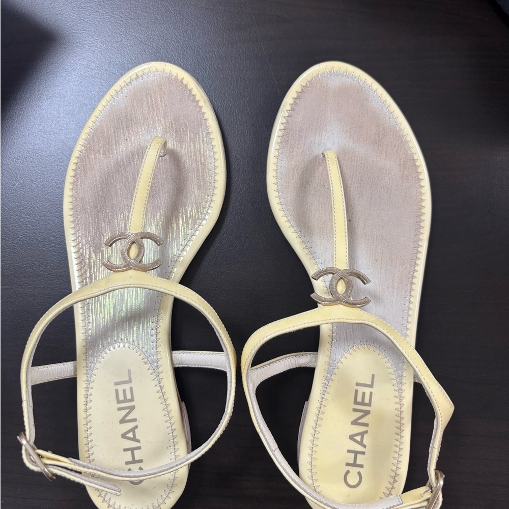CHANEL Women’s Patent Leather Sandals